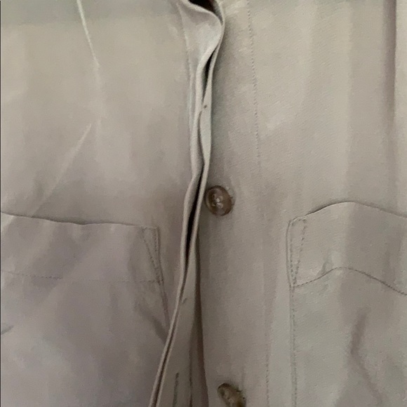 Banana Republic silk sleeveless blouse - Picture 3 of 4